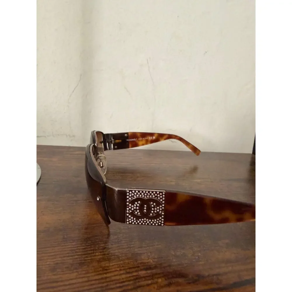 Chanel Vintage Y2K 4117-B Crystal CC Tortoise Rimless Sunglasses